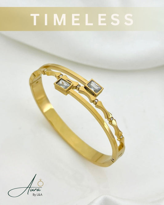 Timeless Hand Cuff